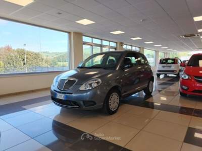 Lancia Ypsilon Ypsilon 1.3 MJT 75 CV Platino Bianco usata MONTE URANO Lancia Ypsilon Ypsilon 1.3 MJT 75 CV Platino Bianco usata MONTE URANO