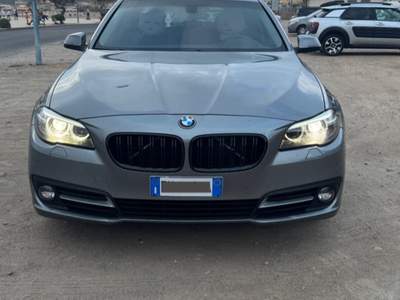 BMW Serie 5 520d TAGLIANDI BMW-trattabile Argento usata Suni