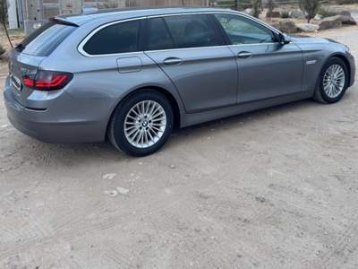 BMW Serie 5 520d TAGLIANDI BMW-trattabile Argento usata Suni