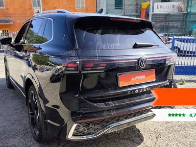 Volkswagen Tiguan Tiguan 1.5 eTSI 150 CV ACT DSG R-Line Nero usata Paola