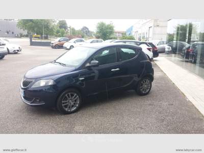 Lancia Ypsilon Ypsilon 1.0 FireFly 5p HYBRID Blu/Azzurro usata Udine