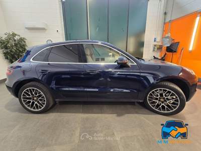 Porsche Macan 3.0d S 250cv pdk my16 Blu/Azzurro usata Curno