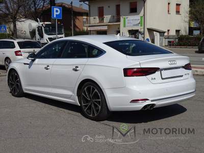 Audi A5 40 2.0 tdi Business 190cv s-tronic Bianco usata Cesena
