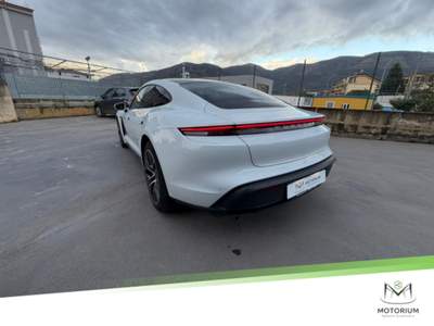 Porsche Taycan Performance Plus Grigio usata Santa Maria a Vico