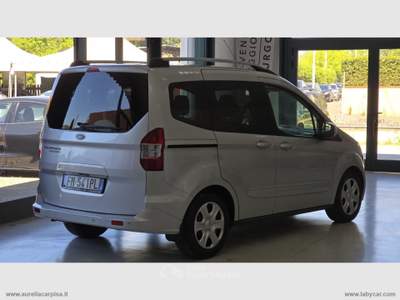 Ford Tourneo Courier Tourneo Courier 1.5 TDCI 75 CV Plus Argento usata San Giuliano Terme