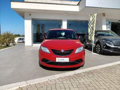 Lancia Ypsilon  1.2 Silver ecochic Gpl 69cv Rosso usata Alessano