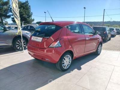 Lancia Ypsilon  1.2 Silver ecochic Gpl 69cv Rosso usata Alessano