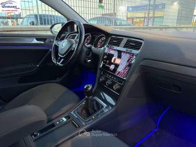 Volkswagen Golf  5p 1.6 tdi Business 116cv Blu/Azzurro usata Sant'Anastasia