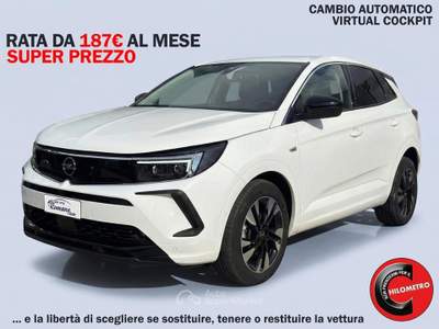 Opel Grandland  1.5 ecotec Business Elegance 130cv at8 Bianco usata Sant'Anastasia