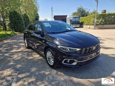 Fiat Tipo 1.0 4 porte Nero usata San Giovanni Teatino