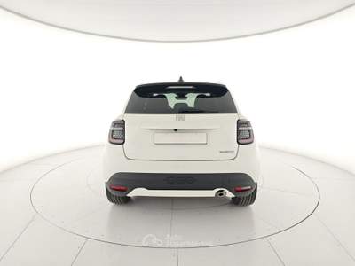 Fiat 600 Hybrid 110 CV DCT MHEV La Prima Bianco usata Capua