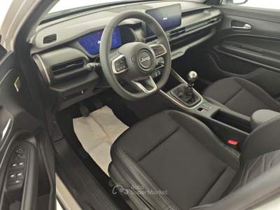 Jeep Avenger 1.2 Turbo Altitude Bianco usata Capua