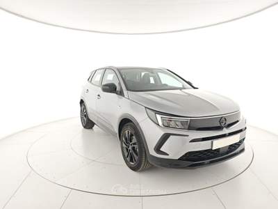 Opel Grandland X 1.2 Turbo 12V 130 CV GS Grigio usata Capua