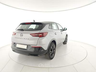 Opel Grandland X 1.2 Turbo 12V 130 CV GS Grigio usata Capua