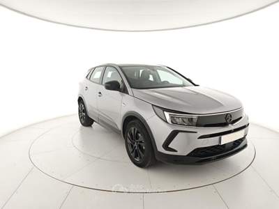 Opel Grandland X 1.2 Turbo 12V 130 CV GS Grigio usata Capua