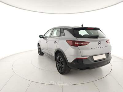 Opel Grandland X 1.2 Turbo 12V 130 CV GS Grigio usata Capua