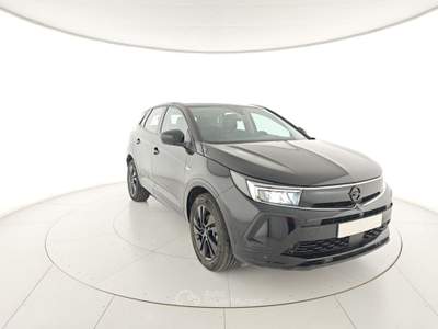 Opel Grandland X 1.2 Turbo 12V 130 CV GS Nero usata Capua