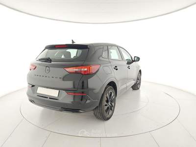 Opel Grandland X 1.2 Turbo 12V 130 CV GS Nero usata Capua