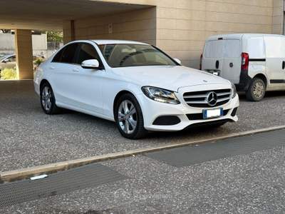 Mercedes-Benz Classe C C 180 BlueTEC 1.6 Automatic Executive 115 cv Bianco usata SANTERAMO IN COLLE