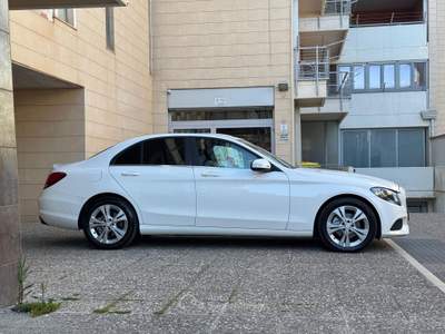 Mercedes-Benz Classe C C 180 BlueTEC 1.6 Automatic Executive 115 cv Bianco usata SANTERAMO IN COLLE