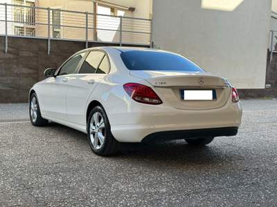 Mercedes-Benz Classe C C 180 BlueTEC 1.6 Automatic Executive 115 cv Bianco usata SANTERAMO IN COLLE