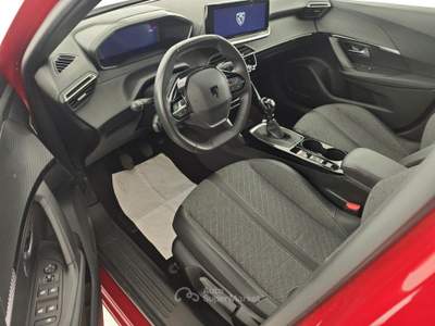 Peugeot 2008 PureTech 100 S&S Allure Rosso usata Capua