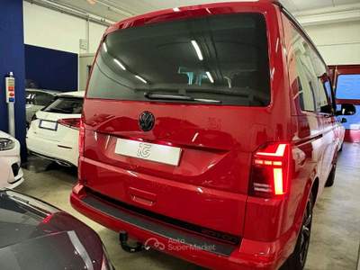 Volkswagen Multivan Beach Camper Edition 150cv DSG - Gancio traino - unico proprietario- Garanzia Vw Rosso usata Trento