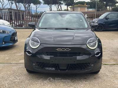 Fiat 600 HYBRID LA PRIMA DCT6 1.2cc 100cv RETROCAMERA NAVI Bianco usata Roma