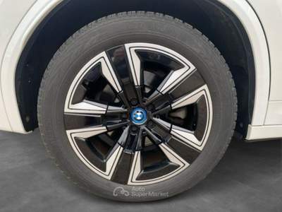 BMW iX3 Inspiring Bianco usata LECCE