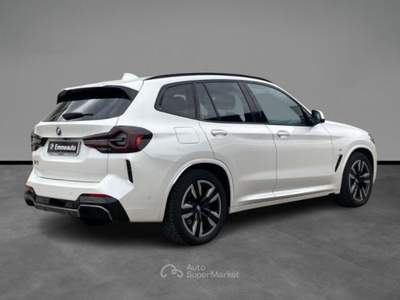 BMW iX3 Inspiring Bianco usata LECCE