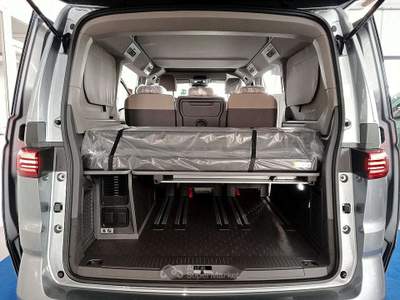 Volkswagen California TOUR TDI DSG 5+5 IQ LIGHT 360 RISCALDAMENTO 18" Grigio usata Creazzo