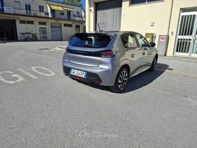 Peugeot 208 208 II 2023 1.2 puretech Style s Blu/Azzurro usata Rimini