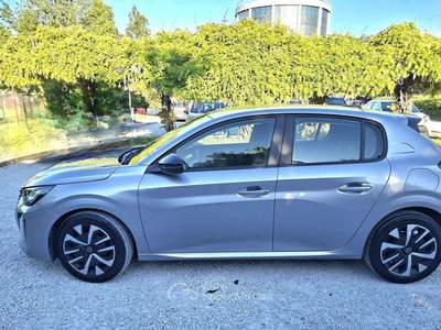 Peugeot 208 208 II 2023 1.2 puretech Style s Blu/Azzurro usata Rimini