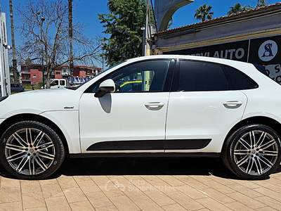 Porsche Macan Macan 3.0d S 250cv pdk my16 Bianco usata Casoria