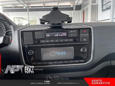 Volkswagen up! up! 5p 1.0 Cross up! 75cv Argento usata Marano di Napoli