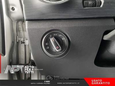 Volkswagen up! up! 5p 1.0 Cross up! 75cv Argento usata Marano di Napoli