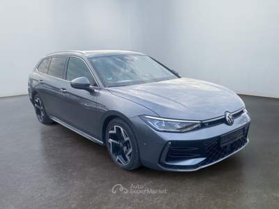 Volkswagen Passat Passat 2.0 tdi scr R-Line 150cv dsg Grigio usata Biella