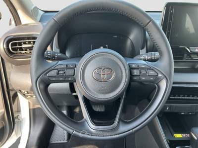 Toyota Yaris 1.5h Trend Bianco usata Cappella Maggiore