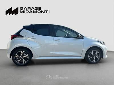 Toyota Yaris 1.5h Trend Bianco usata Cappella Maggiore