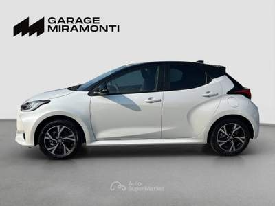 Toyota Yaris 1.5h Trend Bianco usata Cappella Maggiore