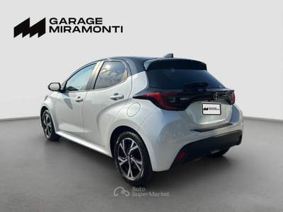 Toyota Yaris 1.5h Trend Bianco usata Cappella Maggiore