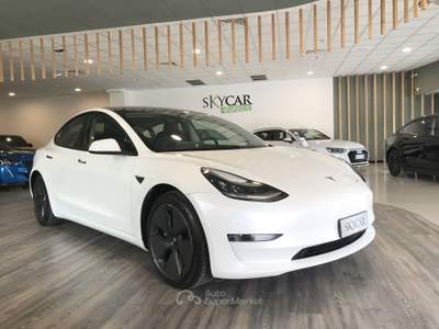 Tesla Model 3 75 kWh Long Range Dual Motor AWD Bianco usata Foligno