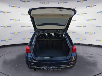 BMW Serie 3 318d F31 2015 Touring 318d Touring auto Blu/Azzurro usata Roma