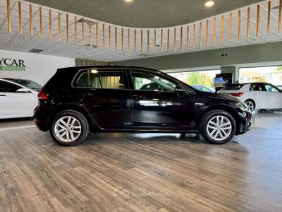 Volkswagen Golf 1.5 TGI Business BMT DSG Nero usata Foligno