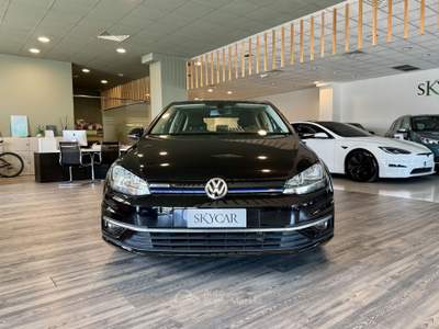 Volkswagen Golf 1.5 TGI Business BMT DSG Nero usata Foligno
