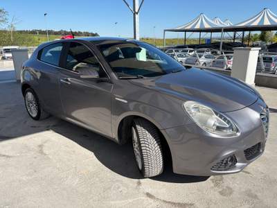 Alfa Romeo Giulietta Exclusive Grigio usata ALTAMURA