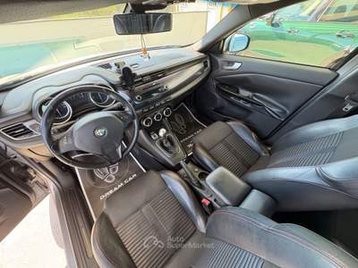 Alfa Romeo Giulietta Exclusive Grigio usata ALTAMURA