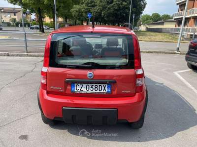 Fiat Panda 1.3 mjt 16v 4x4 NEOPATENTATI Rosso usata Treviglio