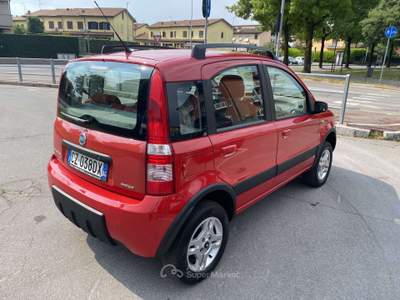 Fiat Panda 1.3 mjt 16v 4x4 NEOPATENTATI Rosso usata Treviglio