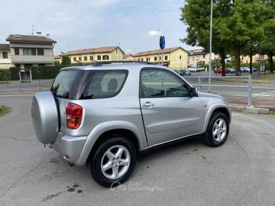 Toyota RAV4 RAV4 3p 2.0 vvt-i 16v Sol auto Argento usata Treviglio